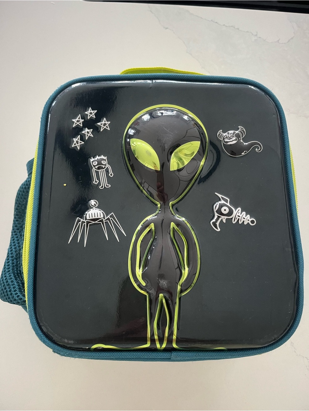 Tracker Bentley Kids Alien Lunch Bag - Black & Neon Green